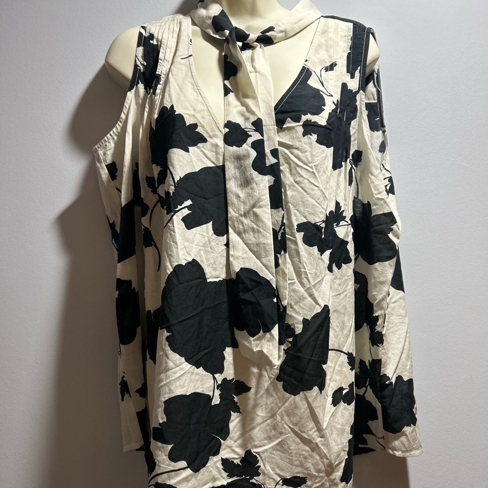 Lane Bryant Black and Cream Floral Tie-Neck Sleeveless Blouse